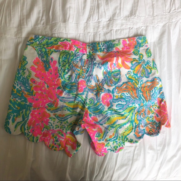 Lilly Pulitzer Buttercup Shorts - Picture 2 of 3